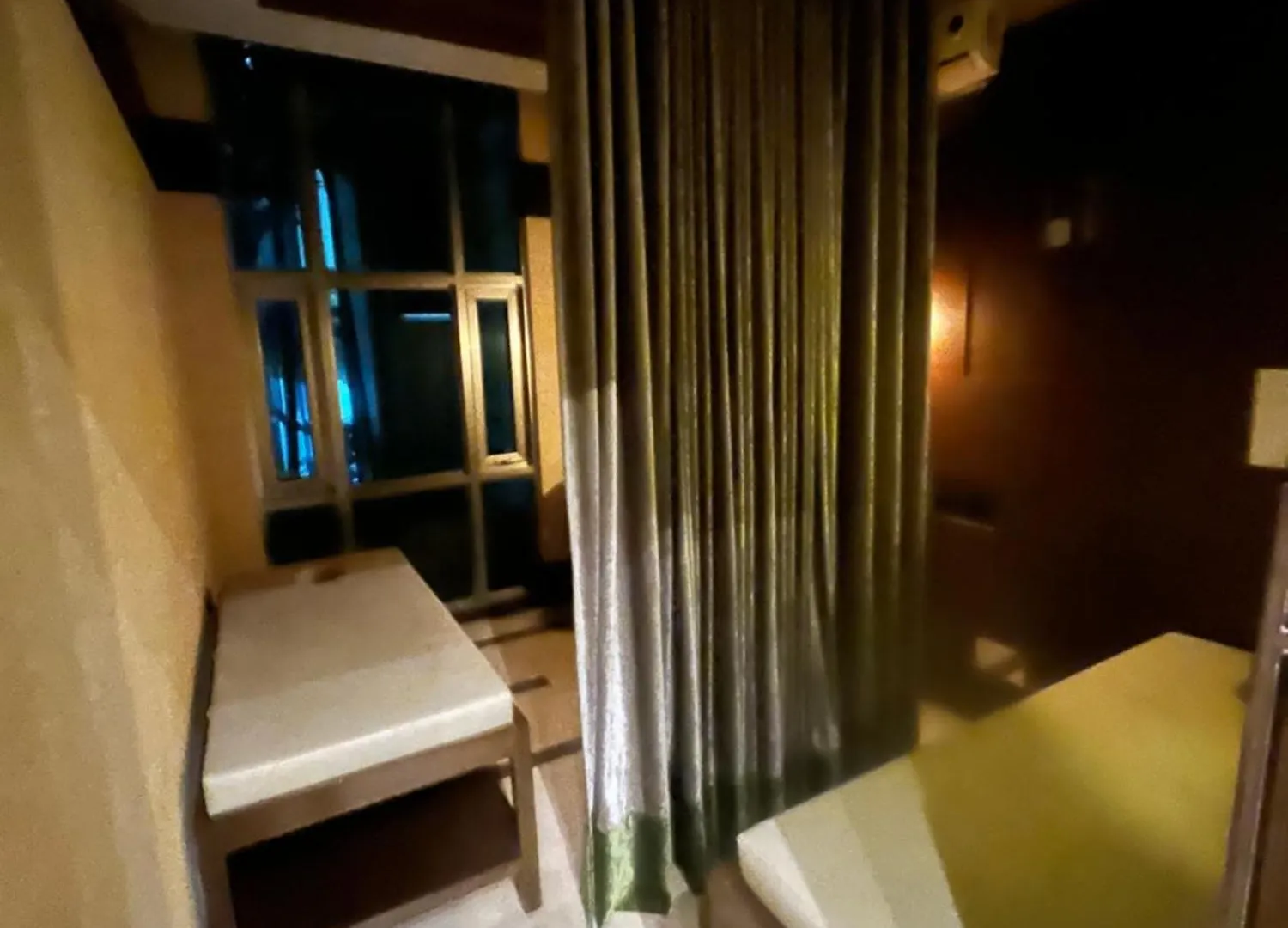 Hotel Affordable Staycation Airbnb Bgc Makati City