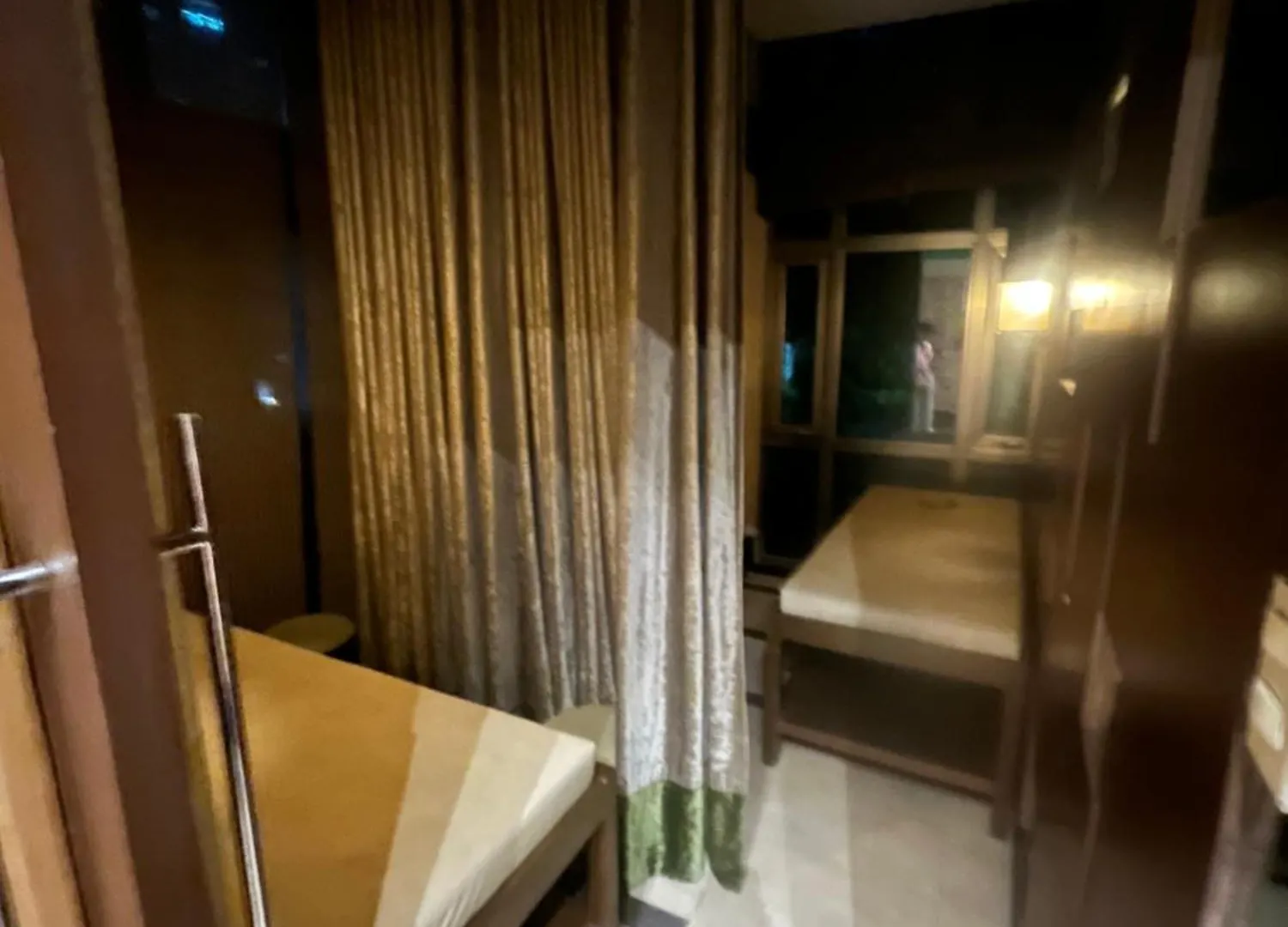 Affordable Staycation Airbnb Bgc マカティ ホテル